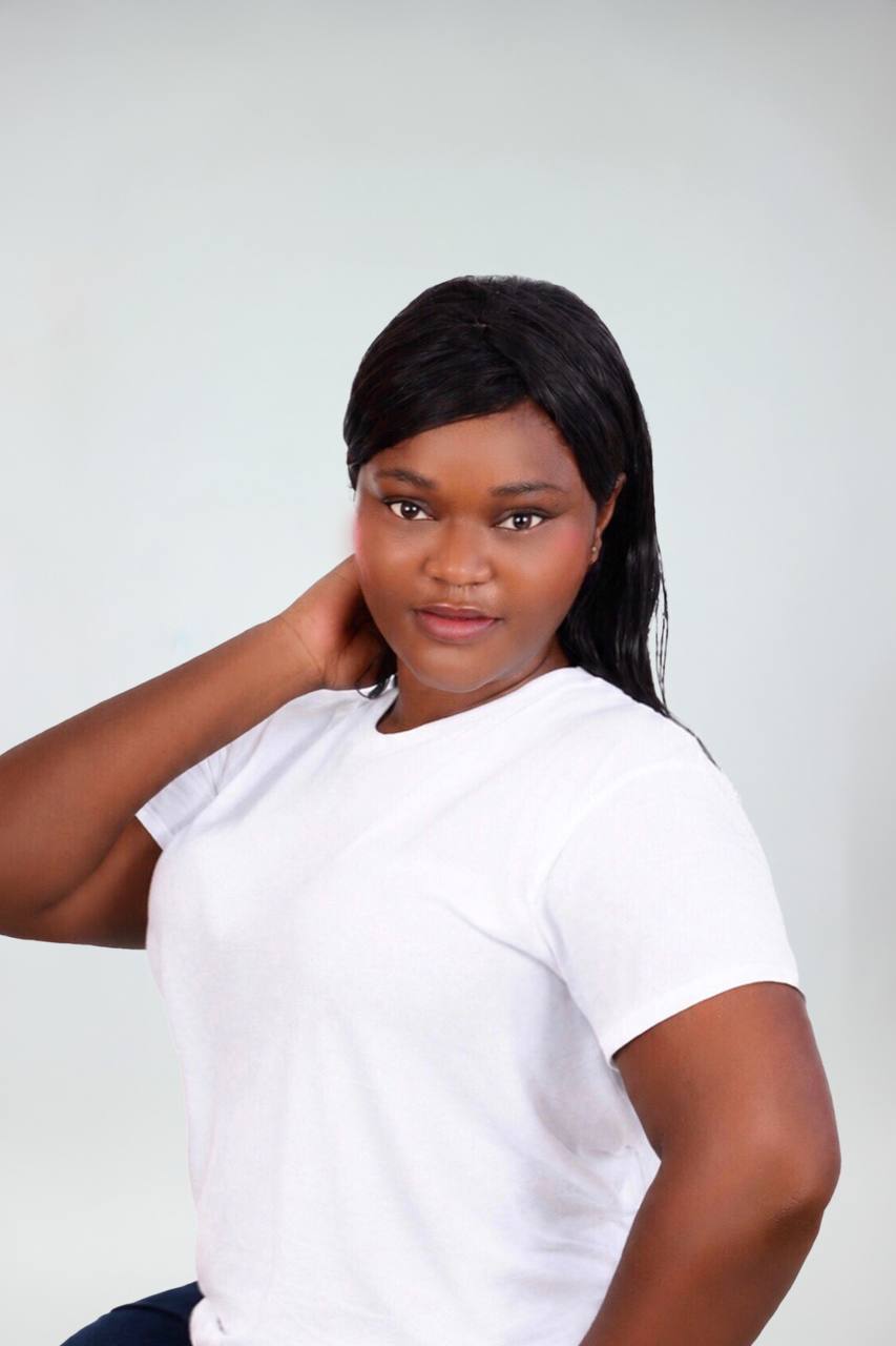 Claire Esther Divingou Mouetse